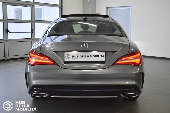 MERCEDES-BENZ CLA 180 d Automatic Premium